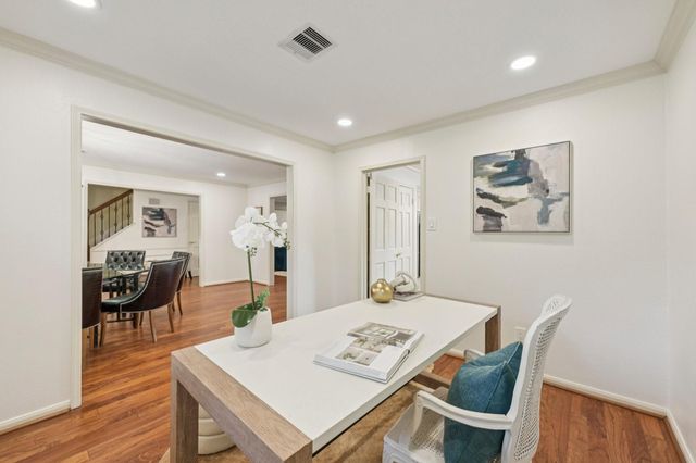 11003 Overbrook Lane, Houston, TX 77042