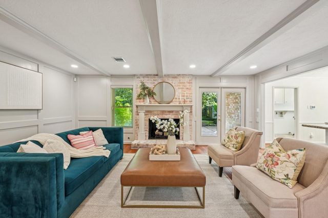 11003 Overbrook Lane, Houston, TX 77042