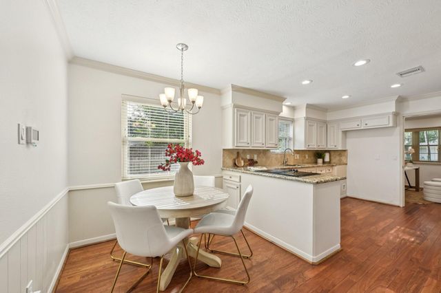 11003 Overbrook Lane, Houston, TX 77042