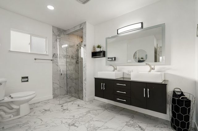 1905 Michel Ave, Modesto, CA 95358