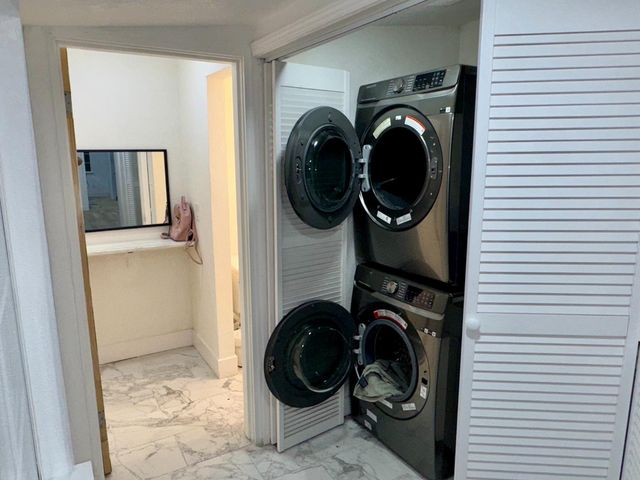 1905 Michel Ave, Modesto, CA 95358