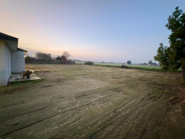 1905 Michel Ave, Modesto, CA 95358