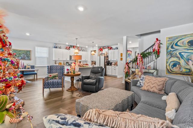 356 Clear Lake Dr., Conway, SC 29526