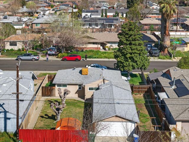 425 University Avenue, Coalinga, CA 93210