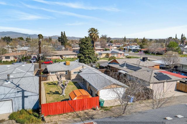 425 University Avenue, Coalinga, CA 93210