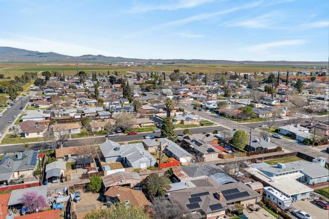 425 University Avenue, Coalinga, CA 93210