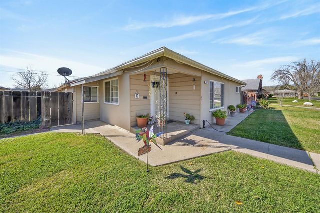 425 University Avenue, Coalinga, CA 93210