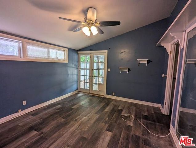 6220 Oakdale Avenue, Woodland Hills (los Angeles), CA 91367