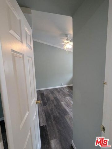 6220 Oakdale Avenue, Woodland Hills (los Angeles), CA 91367