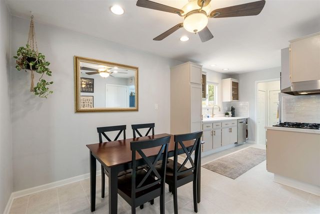 14587 Blue Skies Street, Livonia, MI 48154