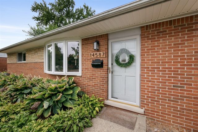 14587 Blue Skies Street, Livonia, MI 48154