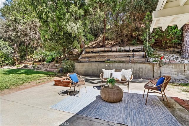 4548 La Granada Way, La Canada Flintridge, CA 91011