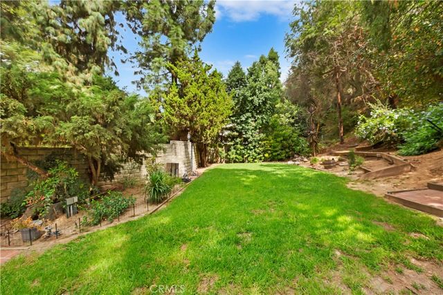 4548 La Granada Way, La Canada Flintridge, CA 91011