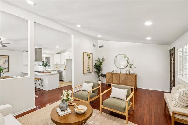 4548 La Granada Way, La Canada Flintridge, CA 91011