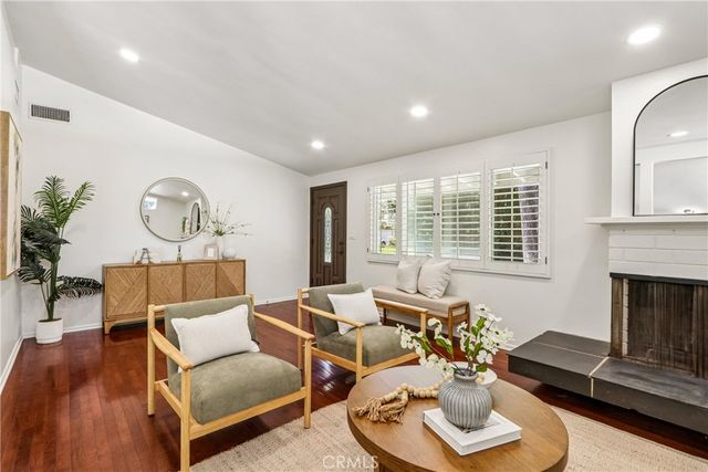 4548 La Granada Way, La Canada Flintridge, CA 91011