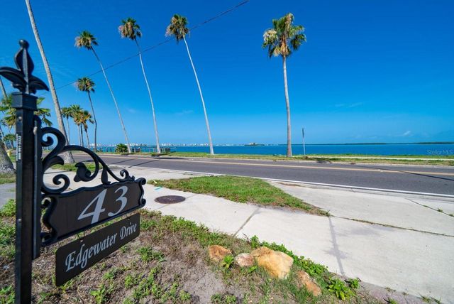 43 EDGEWATER DRIVE, Dunedin, FL 34698