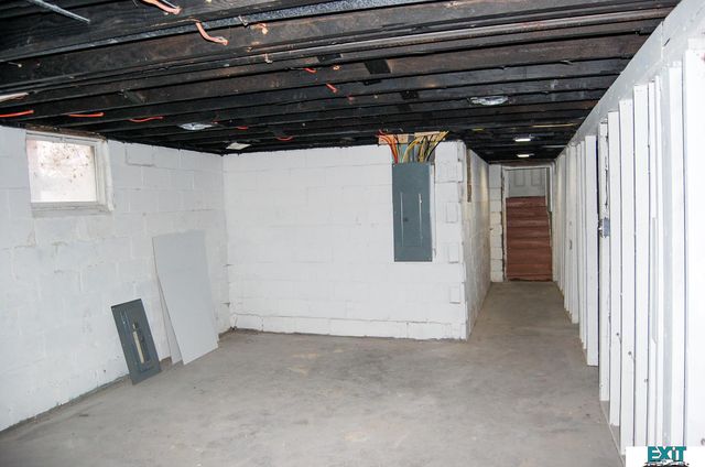 810 S 9th Street, Norfolk, NE 68701