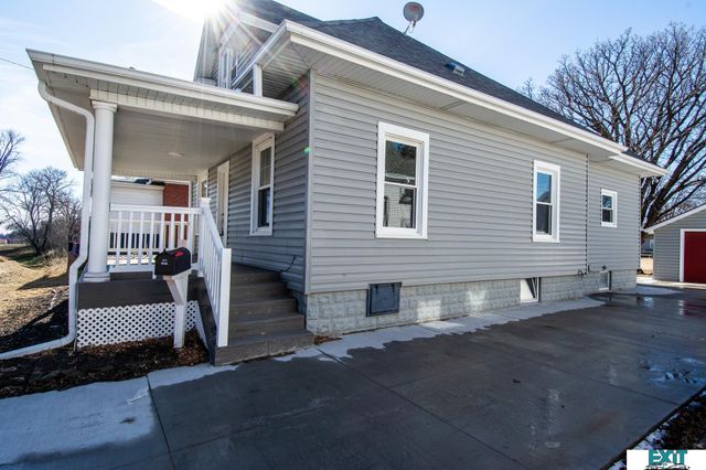 810 S 9th Street, Norfolk, NE 68701