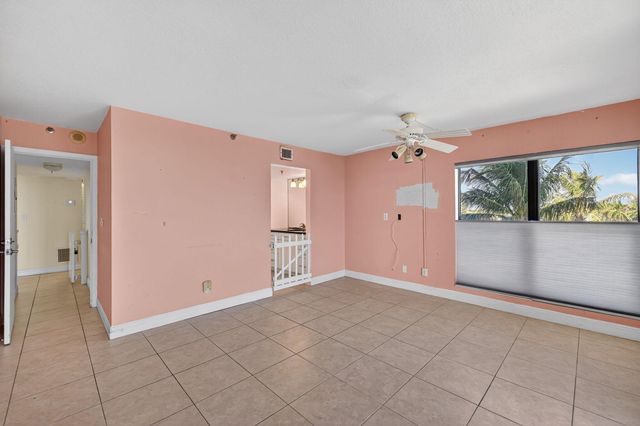 355 S Ocean Drive F-405, Fort Pierce, FL 34949
