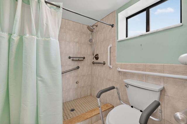 355 S Ocean Drive F-405, Fort Pierce, FL 34949