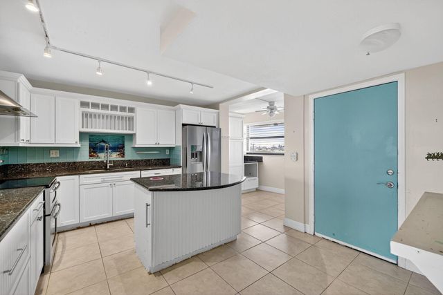 355 S Ocean Drive F-405, Fort Pierce, FL 34949