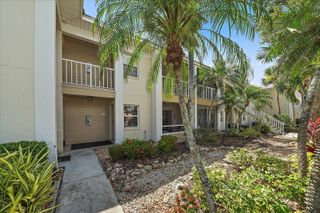 425 CERROMAR TERRACE 359, Venice, FL 34293