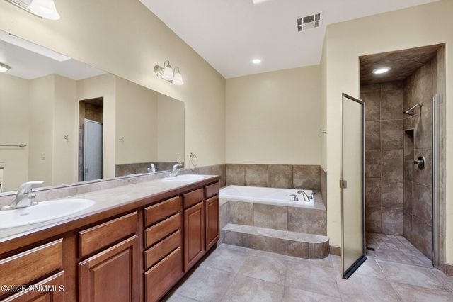 1531 Fairway Village Drive, Las Cruces, NM 88007