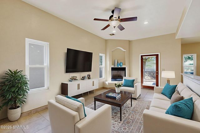 1531 Fairway Village Drive, Las Cruces, NM 88007