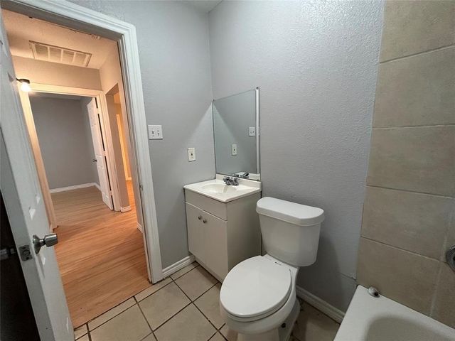 6818 Weston Street 1, Houston, TX 77021