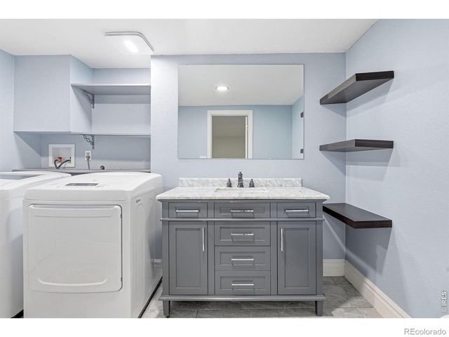 8966 Wagner Lane, Westminster, CO 80031