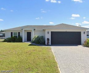 4413 NE 21st PL, Cape Coral, FL 33909
