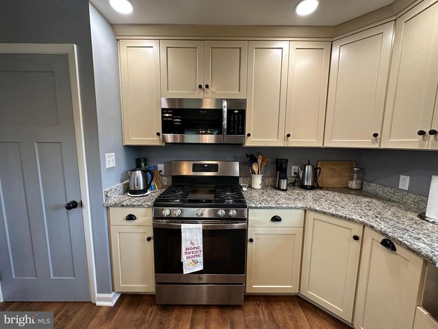 25 KENSINGTON DRIVE, Chambersburg, PA 17201