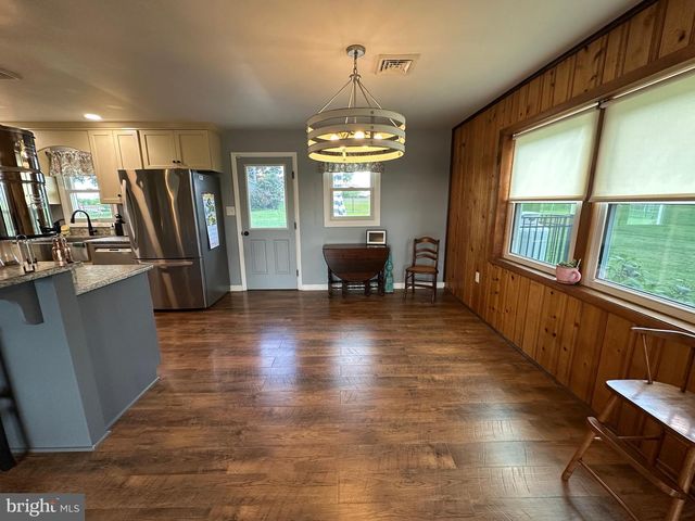 25 KENSINGTON DRIVE, Chambersburg, PA 17201