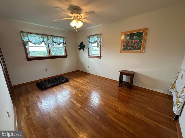 25 KENSINGTON DRIVE, Chambersburg, PA 17201