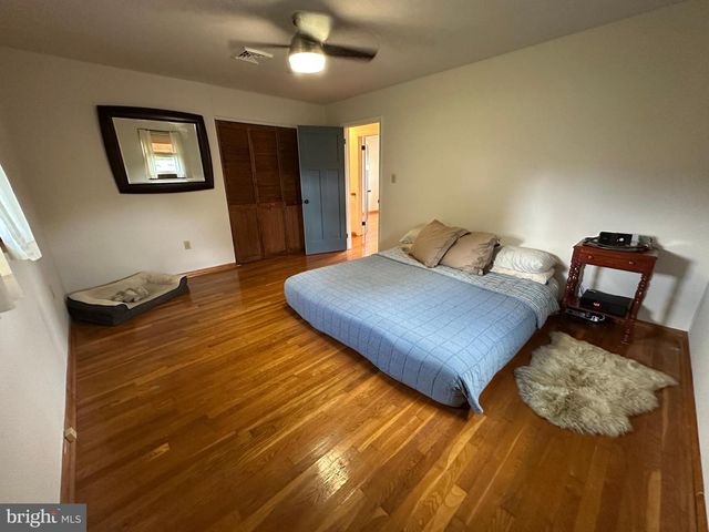 25 KENSINGTON DRIVE, Chambersburg, PA 17201