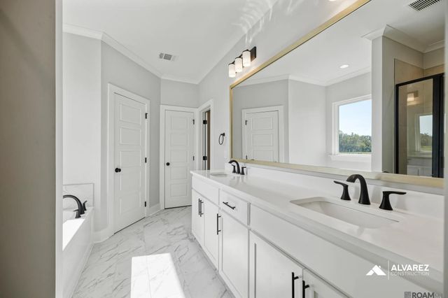 14436 Belle Maison, Gonzales, LA 70737