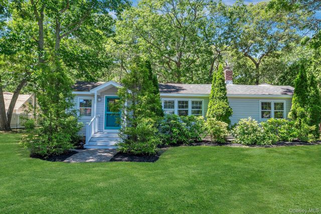 420 Sigsbee Road, Mattituck, NY 11952
