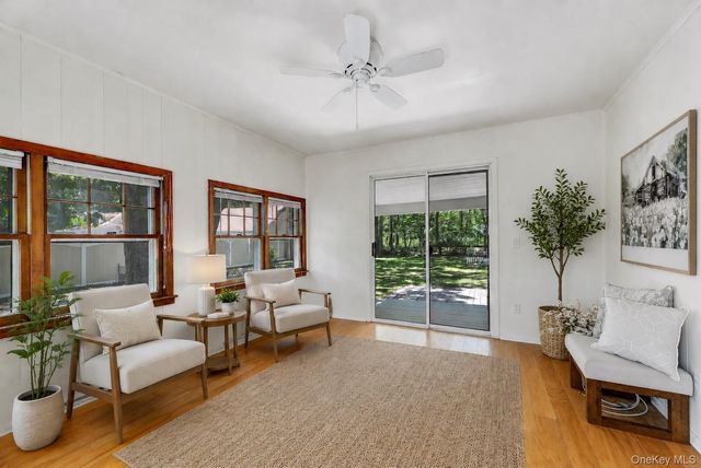 420 Sigsbee Road, Mattituck, NY 11952