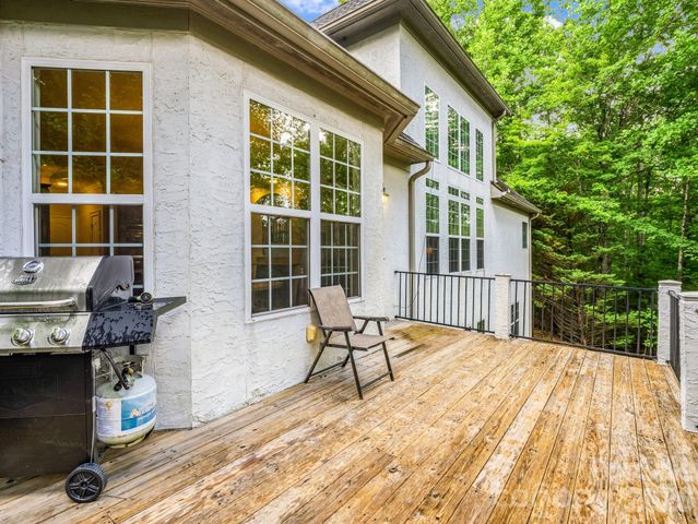 45 Brown Bear Ridge Trail, Zirconia, NC 28790