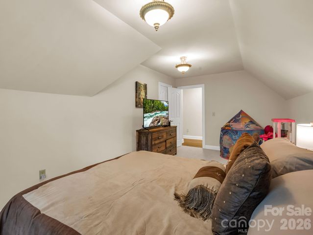 45 Brown Bear Ridge Trail, Zirconia, NC 28790