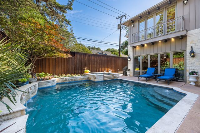 7215 Centenary Avenue, Dallas, TX 75225