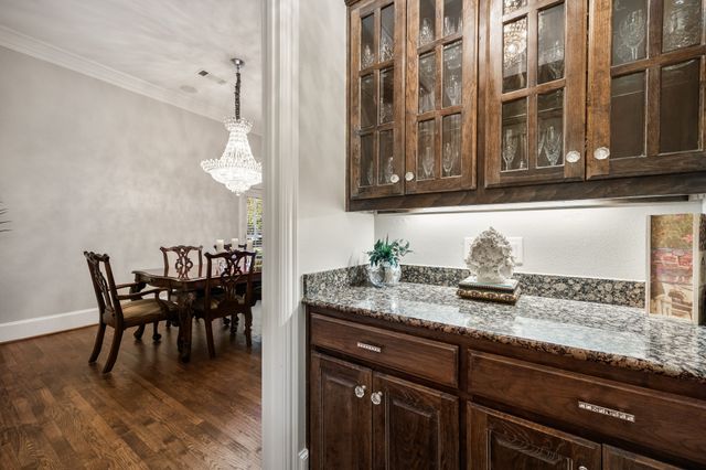 7215 Centenary Avenue, Dallas, TX 75225