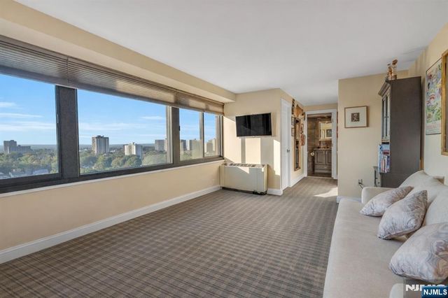 1500 Palisade Avenue 20A, Fort Lee, NJ 07024