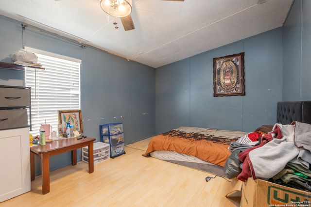 323 County Road 6842, Lytle, TX 78052