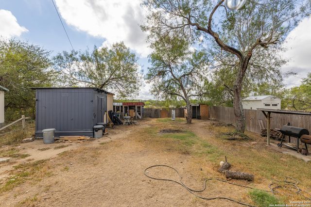 323 County Road 6842, Lytle, TX 78052