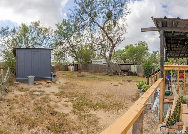 323 County Road 6842, Lytle, TX 78052