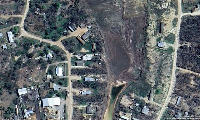 323 County Road 6842, Lytle, TX 78052