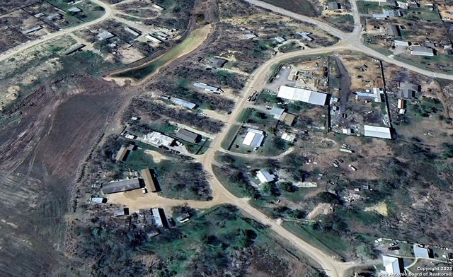 323 County Road 6842, Lytle, TX 78052