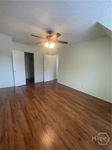 102 Stonebridge Lane, Savannah, GA 31410
