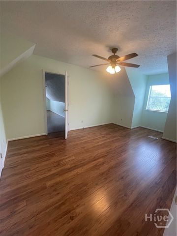 102 Stonebridge Lane, Savannah, GA 31410